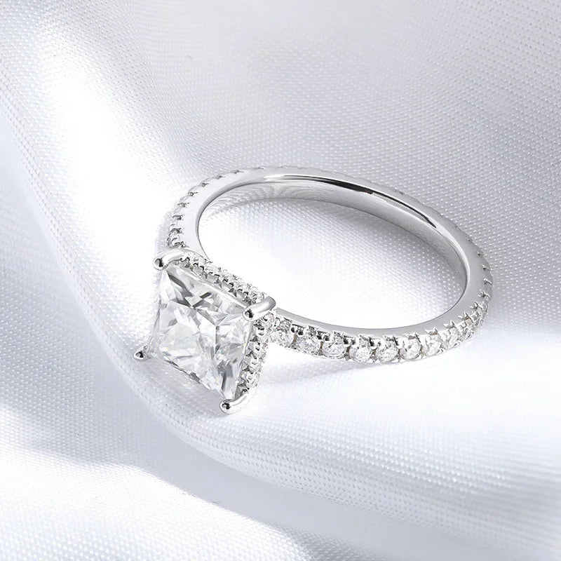 Vynora Celeste Royale Ring