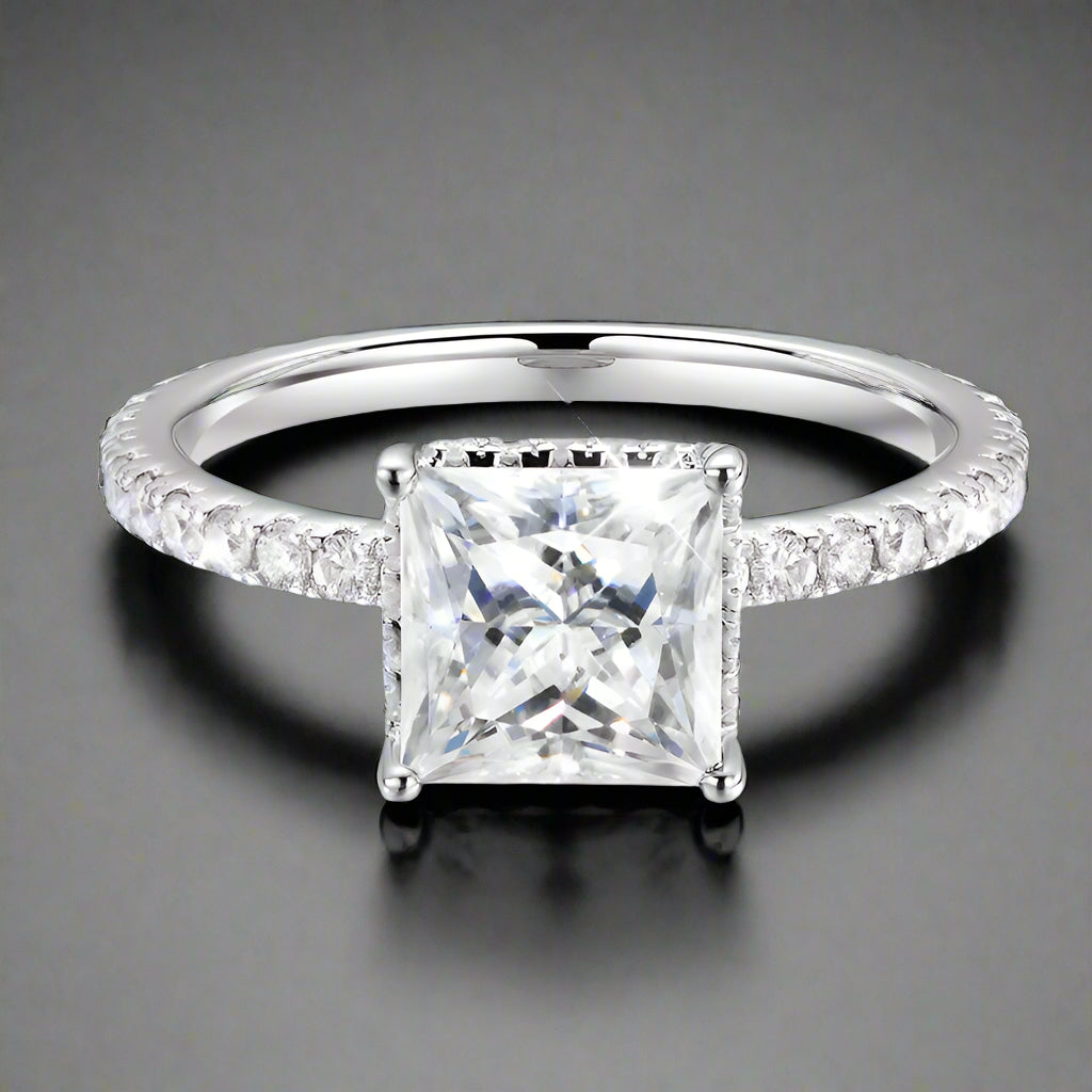 Vynora Celeste Royale Ring